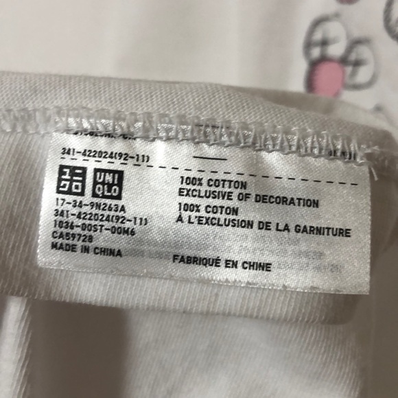 Uniqlo X KAWS Shirt - Picture 4 of 4